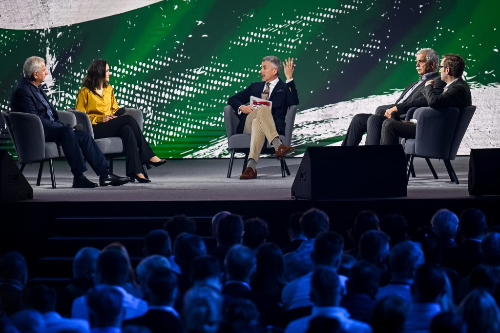 Bölöni Lászlót és Szőke Andrást kérdezték, előkerült a betiltott Bors-különszám is 2