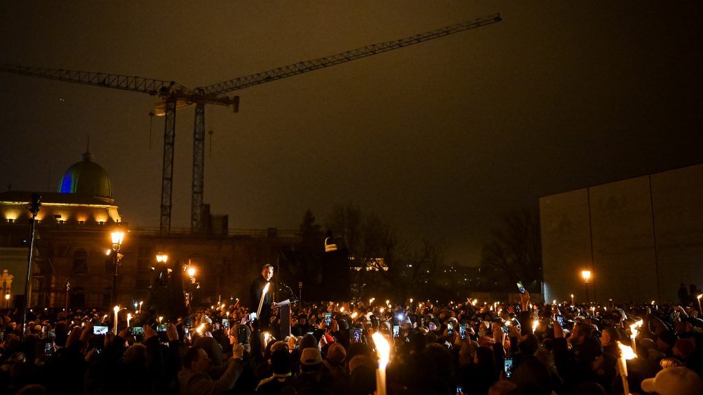 Vége Magyar Péter beszédének