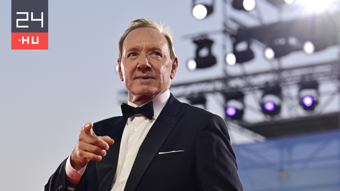 Kevin Spacey nyolc év után egy olasz sorozatban tér vissza a tévézéshez