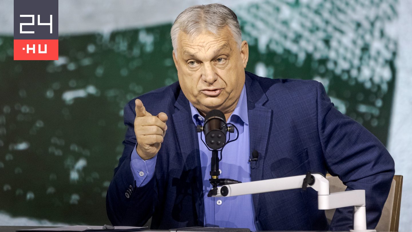 Mikulással és családi dinamikák elemzésével kezdődik az Orbán-interjú