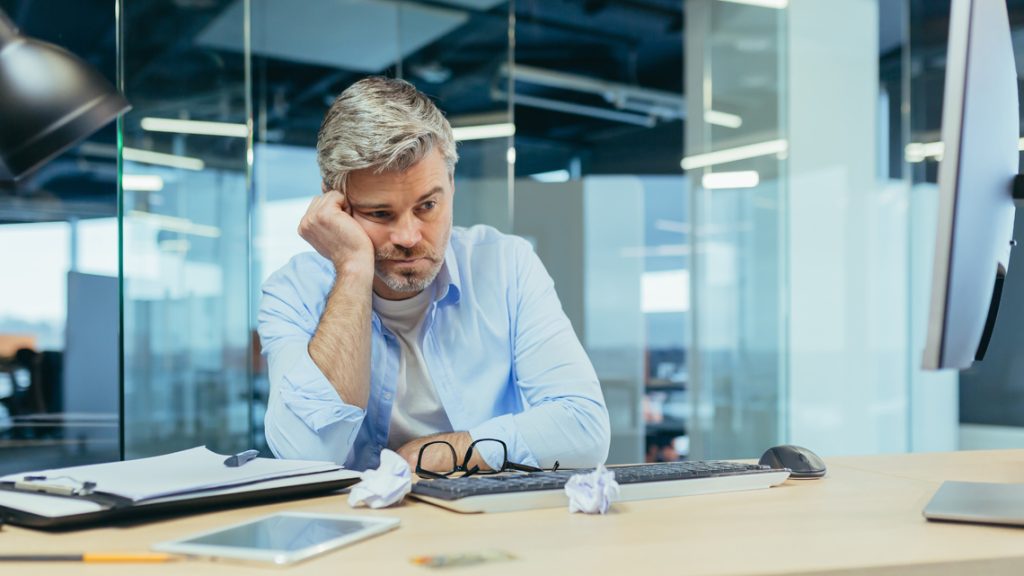 Öt munkahelyi viselkedés, ami rejtett depresszióra utalhat (x)