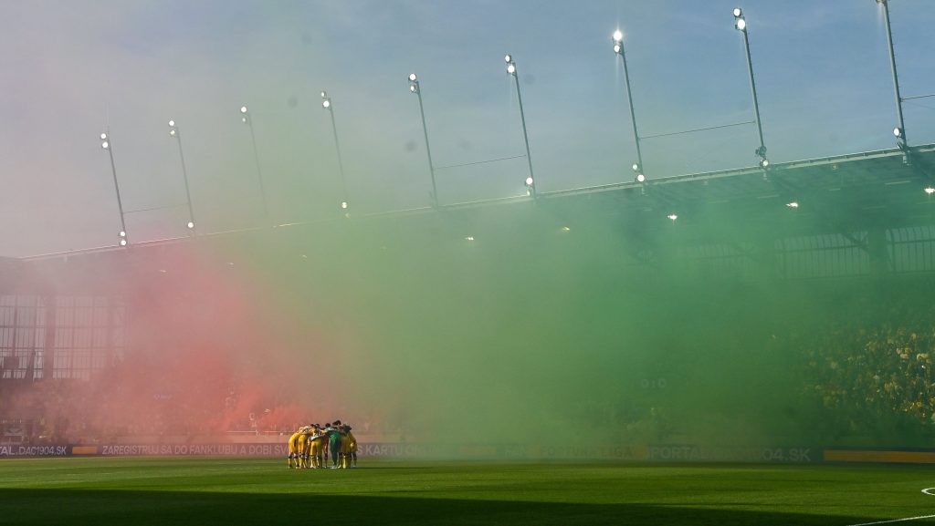 Rejtélyes szervezet is kapott magyar állami pénzt Szlovákiában