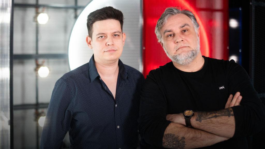 „Nekem nem kellett hozzá Magyar Péter, hogy felhúzzam magam” – évzáró Vályi István autós újságíró-influenszerrel