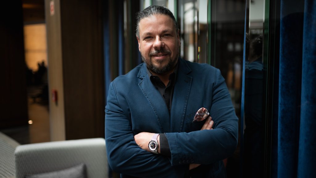 Zárug Péter Farkas: a ’26-os választás egy rezsim átadásának, birtokbavételének ádáz küzdelme