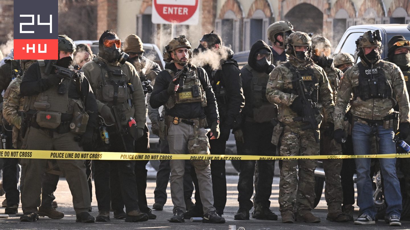 Szövetségi ügynökök lőttek agyon egy embert Minneapolisban, tüntetők rohamozták meg a helyszínt