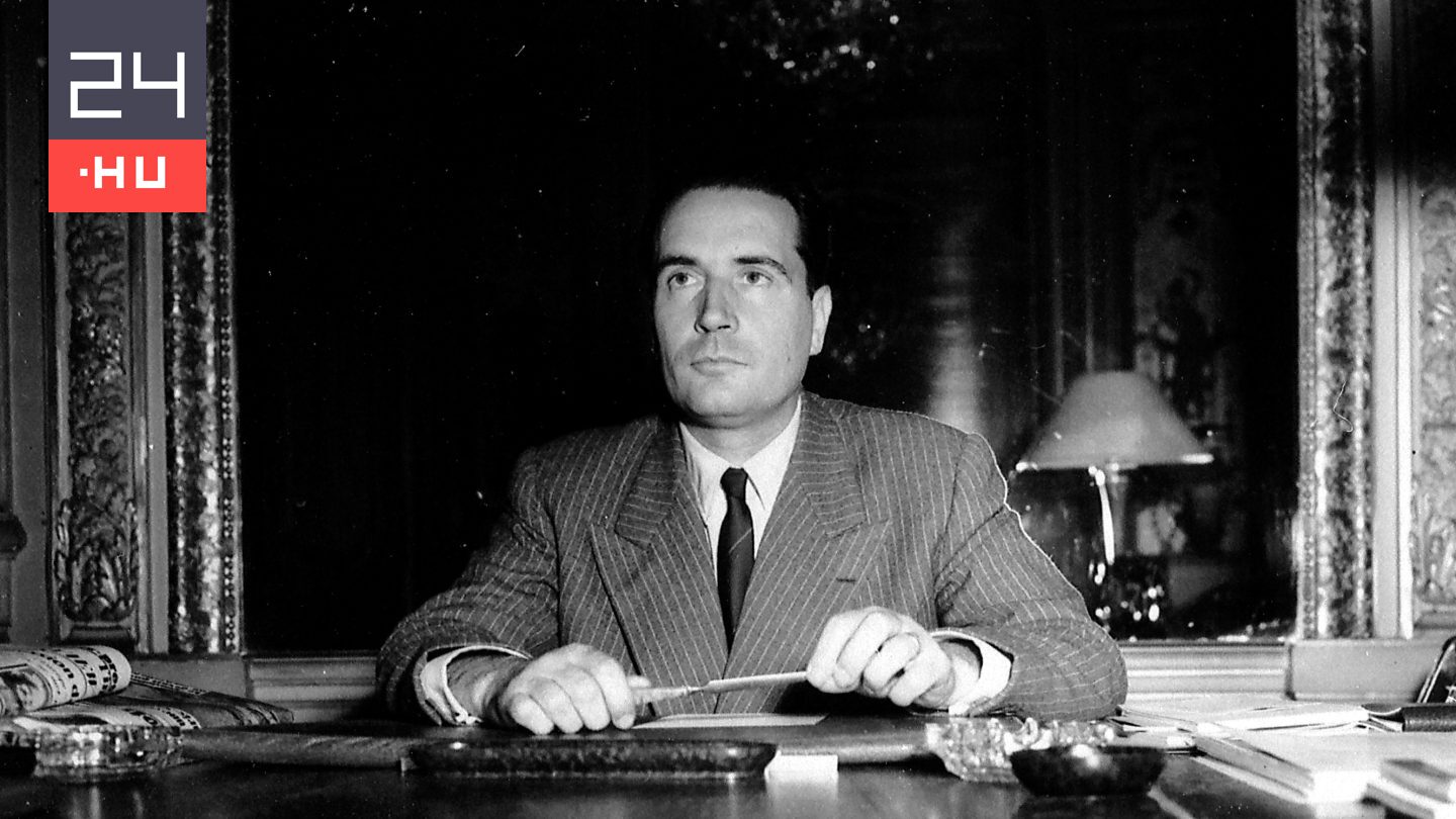 Szélsőjobboldali terroristákkal szimpatizált a szocialista francia elnök