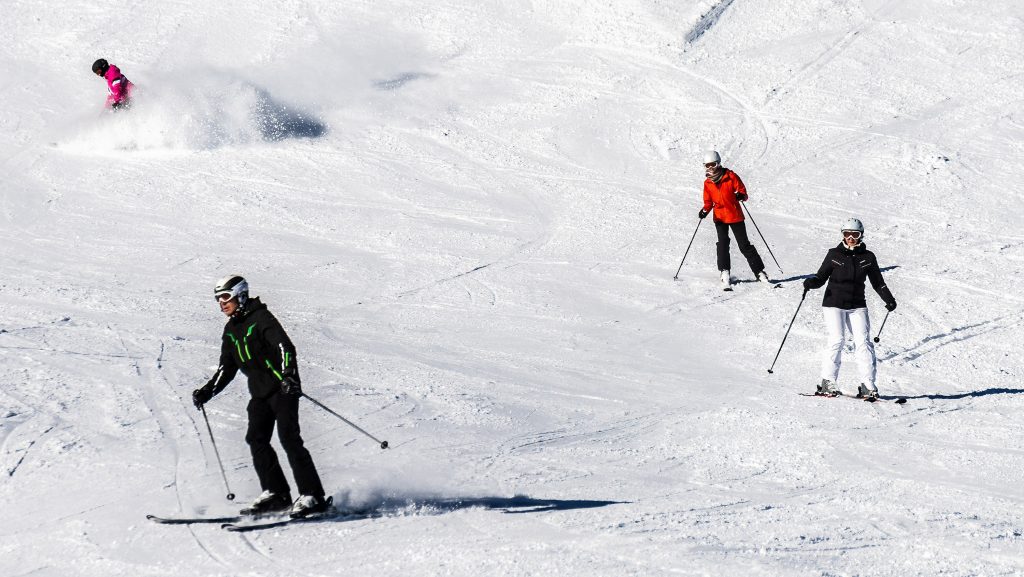 Nyolc ember veszett oda az osztrák Alpokban
