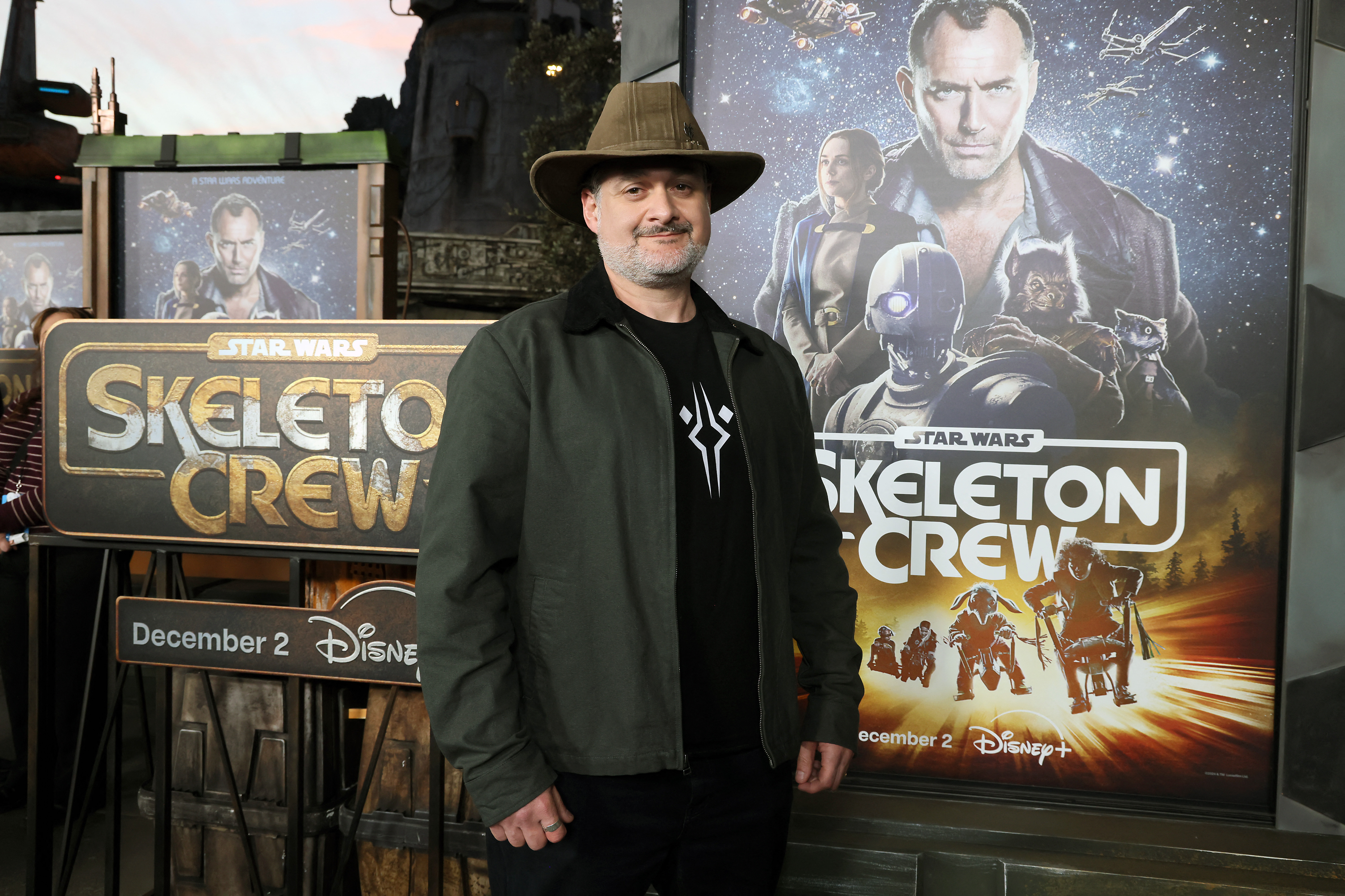 Dave Filoni a Kóbor alakulat bemutatóján.