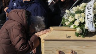 A Le Constellation tragédia egyik olasz áldozatának temetése