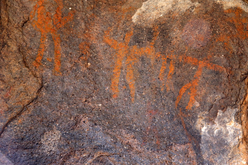 Embereket ábrázoló 8000 éves barlangrajzok Törökországban.