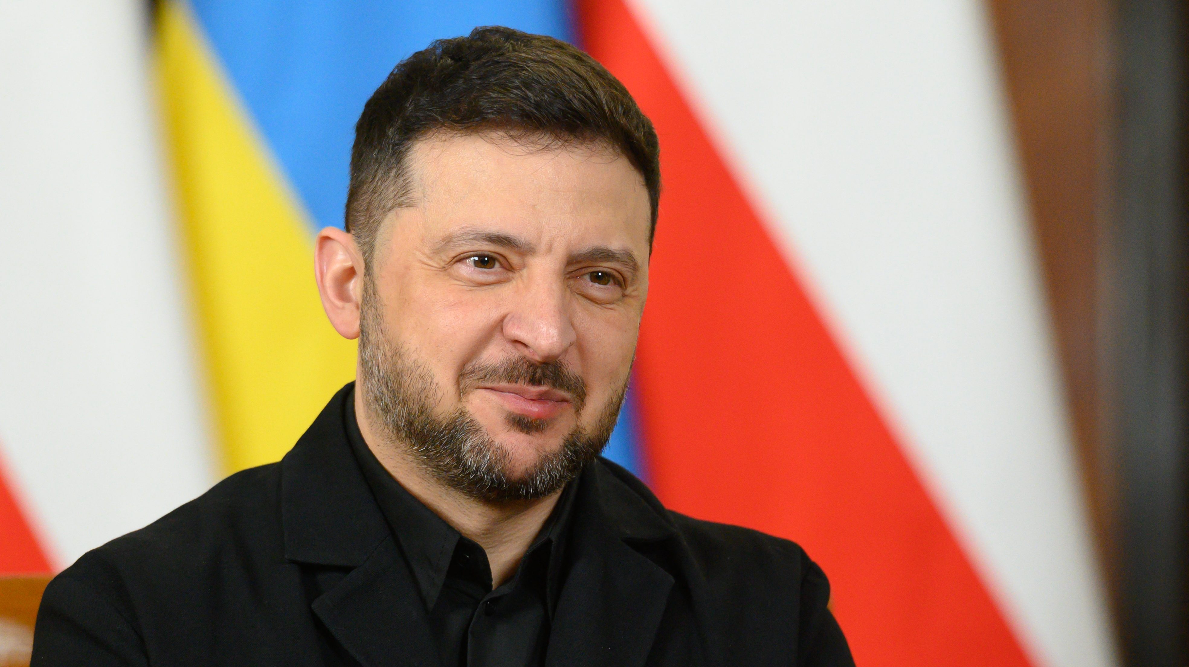 Volodimir Zelenszkij ukrán elnök Donald Tusk lengyel miniszterelnökkel találkozik.