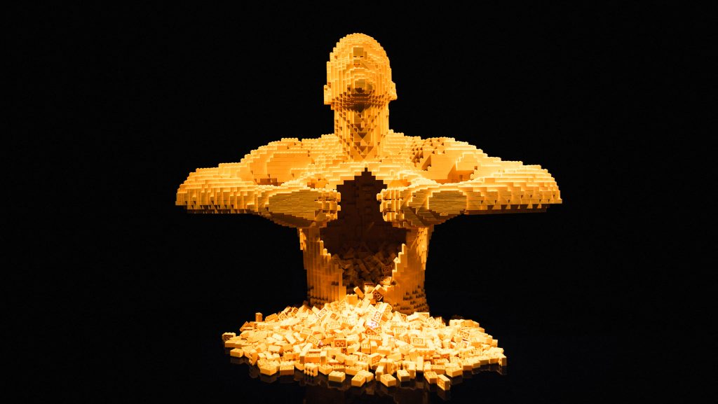 12 millió forintnyi összeget lopott el demens anyjától a LEGO-függő 55 éves férfi