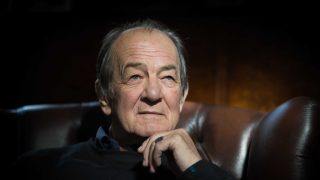 Aknay János festőművész