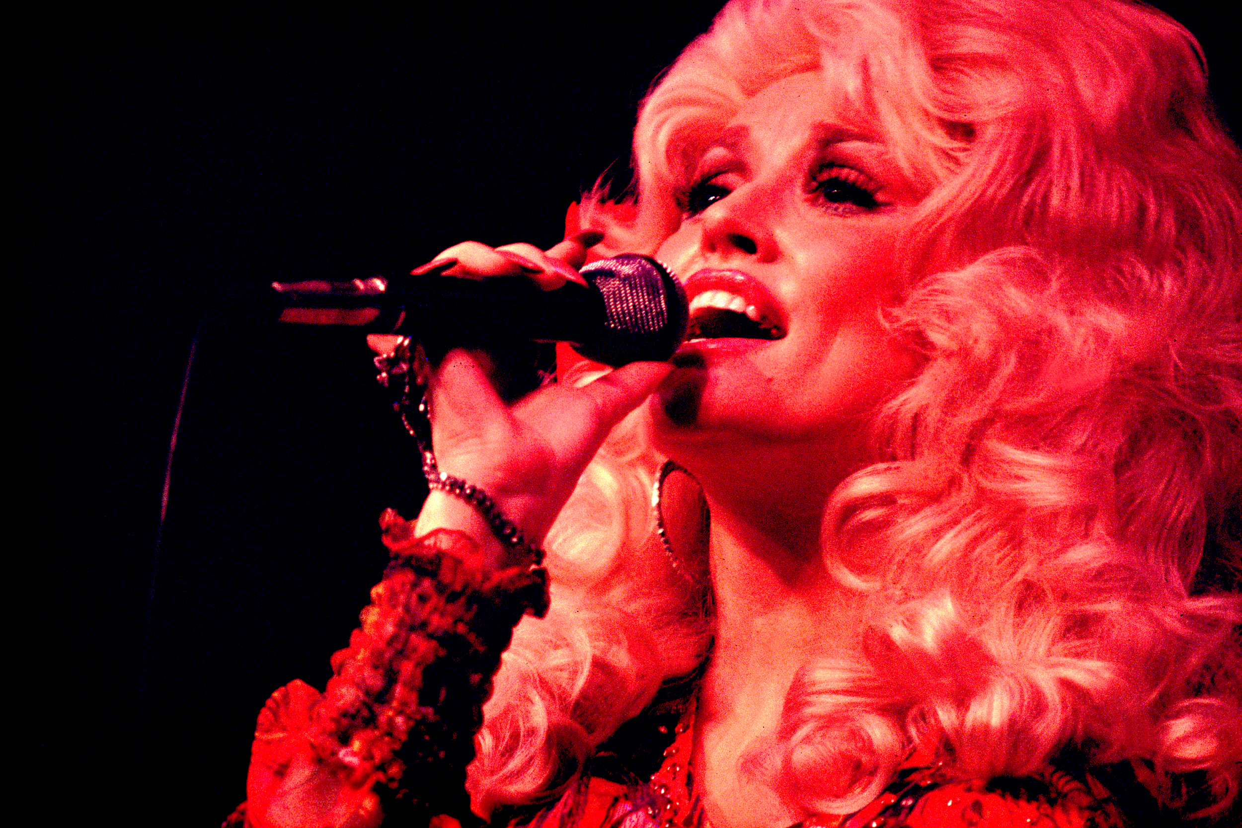 Dolly Parton 1977-ben, Illinois-ban.
