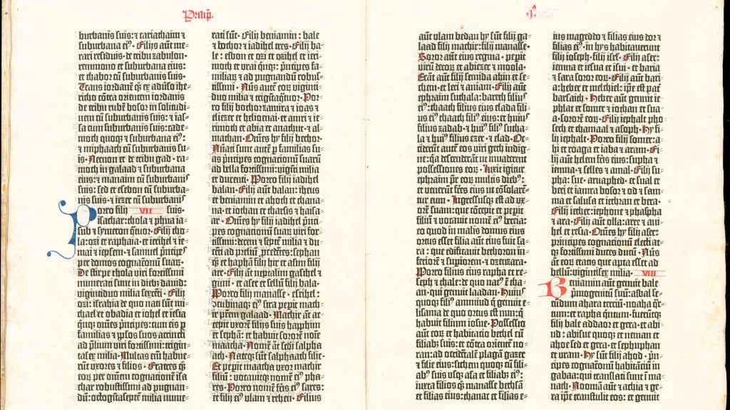 Egy ritka Gutenberg-biblia lapjára bukkantak a Széchényi Könyvtárban