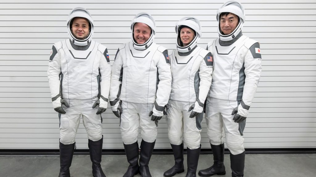 nasa, crew-11, evakuálás, nemzetközi űrállomás