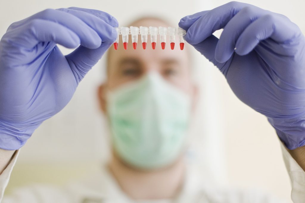 Influenza: Ennyien fordultak orvoshoz, főleg gyerekek betegednek meg