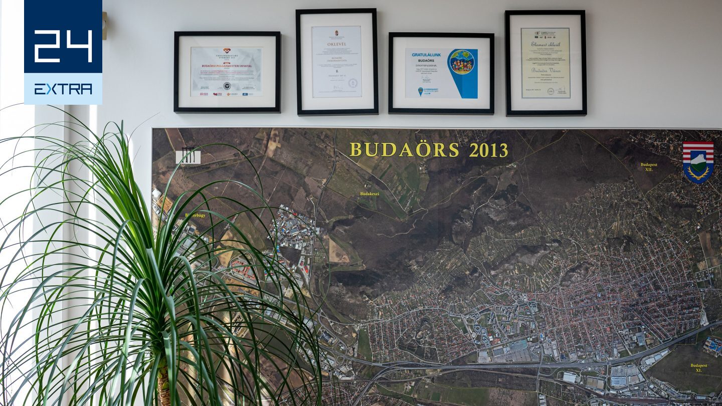 Több mint ötvenmillió forintot osztottak ki polgármesterek év végi jutalmazására a Pest megyei városokban