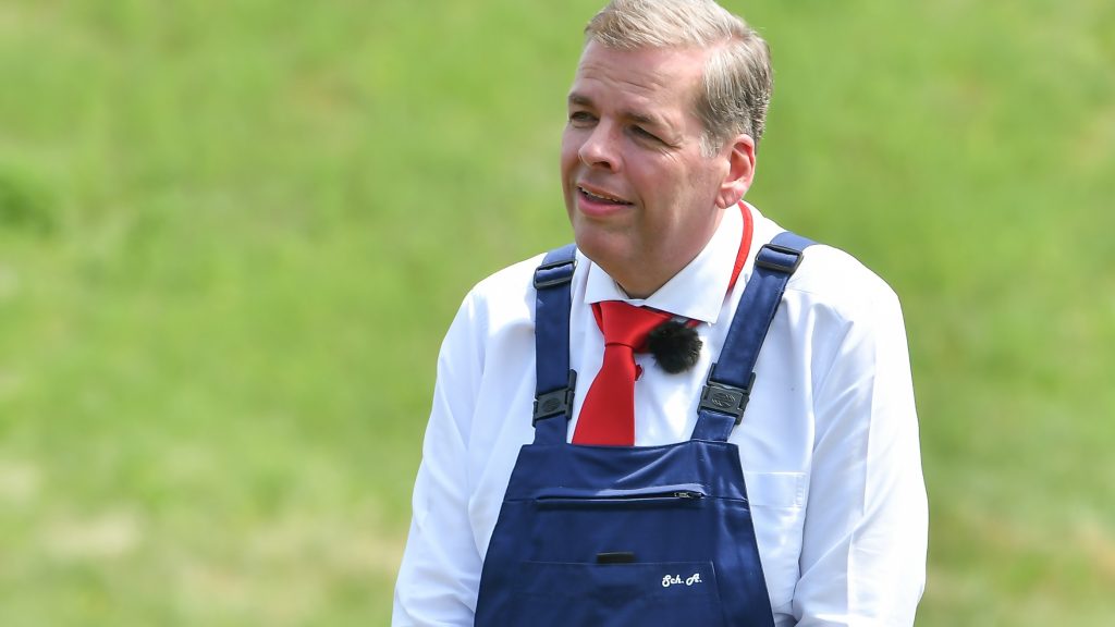 Hamarosan adásba kerül Schmuck Andor egyik utolsó televíziós szereplése