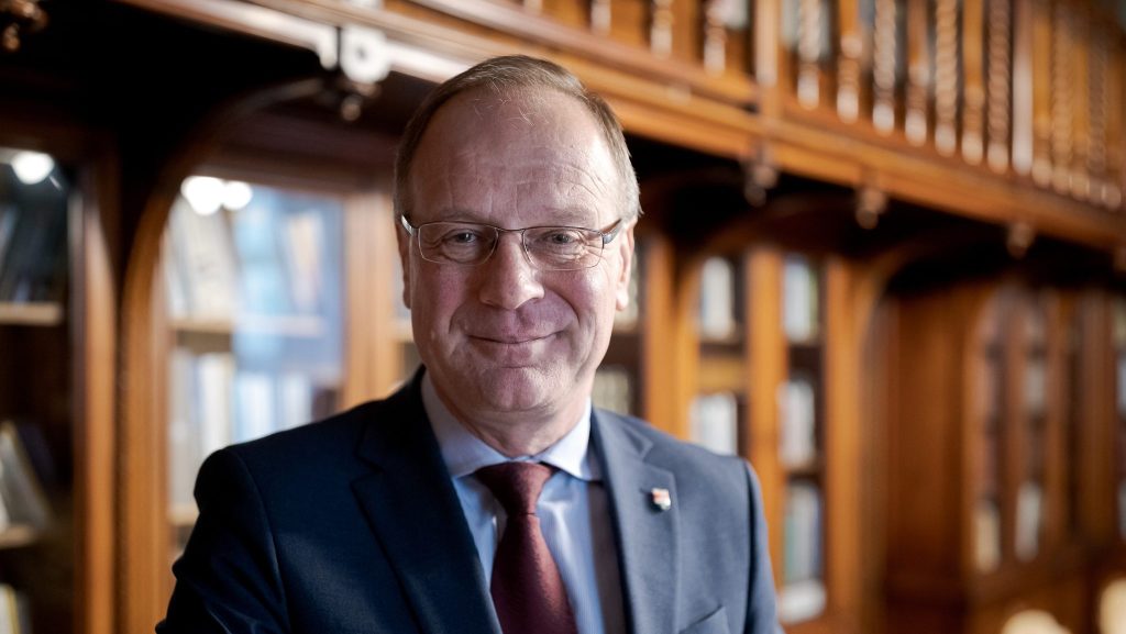 Navracsics Tibor biztosa lett a Fidesz képviselőjelöltje