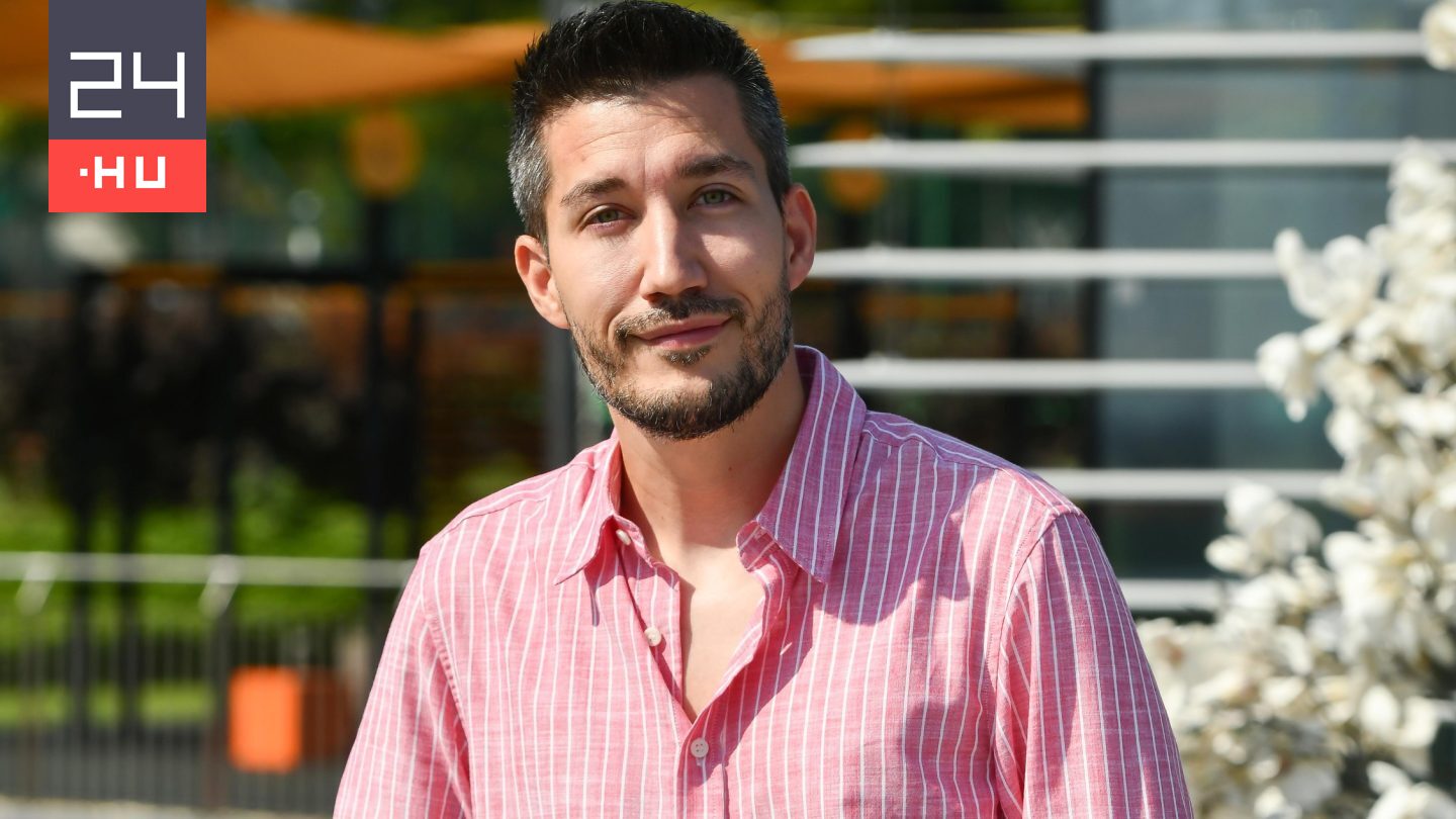 „Kedves nem normális idióták!” – Pál Dénes kiakadt a hóban figyelmetlenül közlekedő sofőrökre