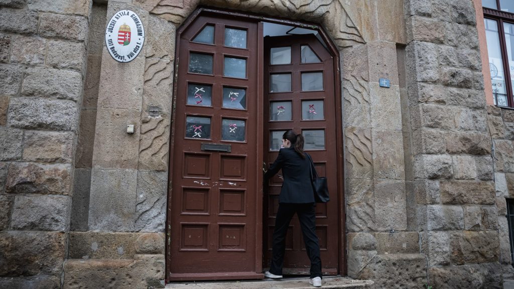 Érkeznek az ország legjobb gimnáziumainak írásbeli felvételi eredményei