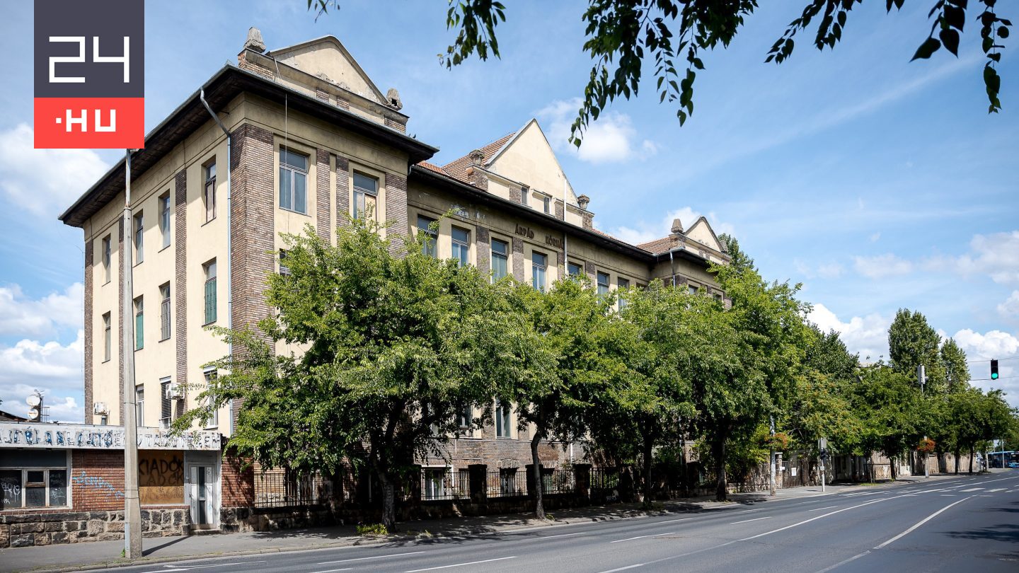 Évekig senkinek sem kellett, most mégis hatvanhat licit után adta el az újpesti kórházat a magyar állam