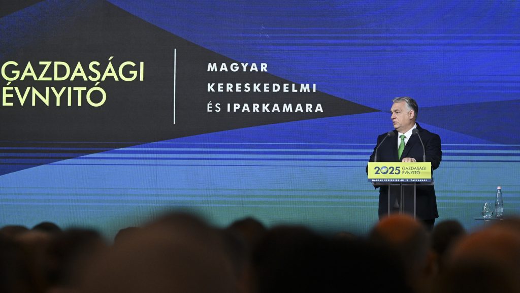 Ez lett a repülőrajtból: 0,3 százalékkal nőtt tavaly a GDP