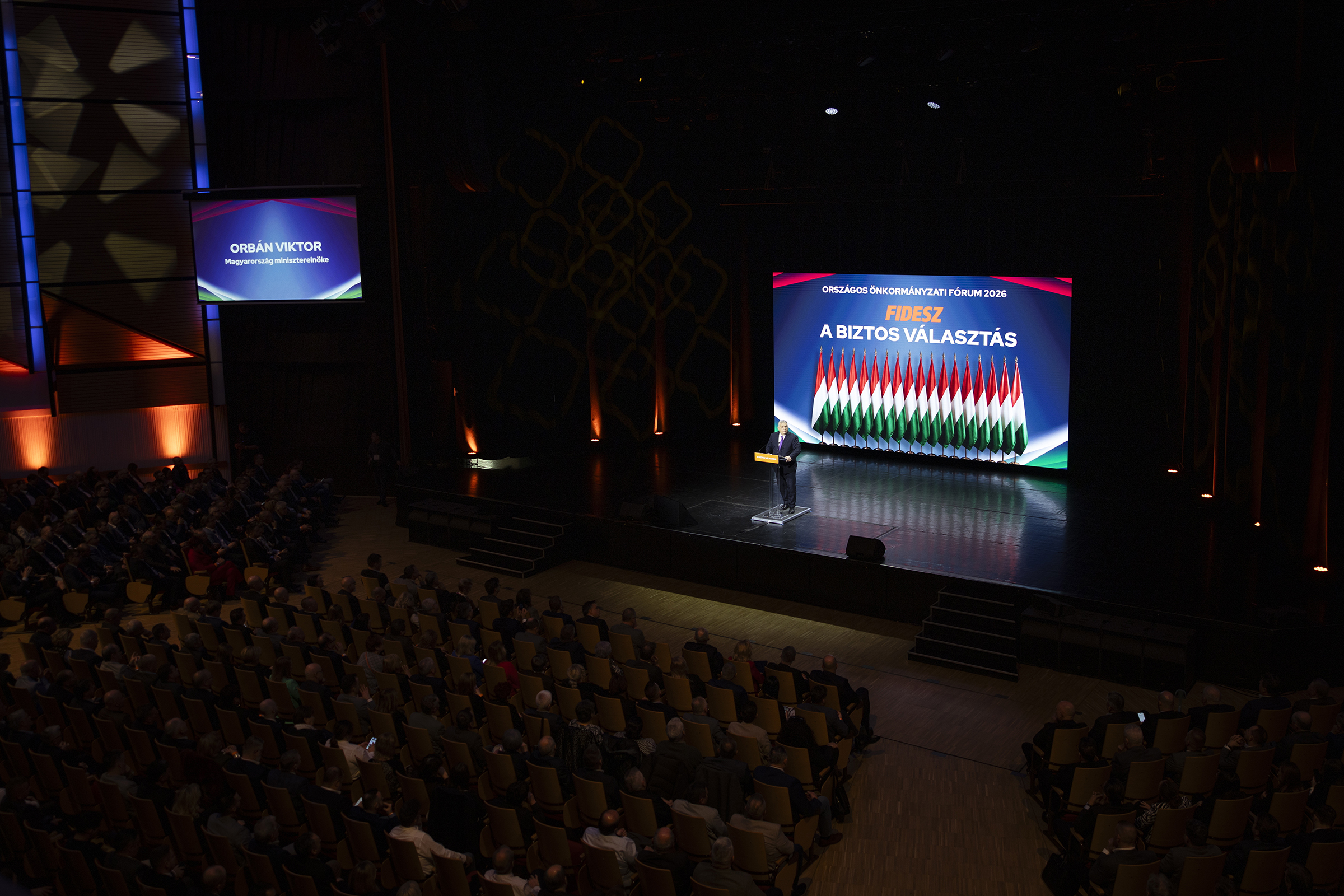 „Könnyebb dolgunk lenne, ha fönt jobban menne az önmegtartóztatás” – fideszes polgármesterek Orbán utasításáról, hogy nyerjék meg a választást 1