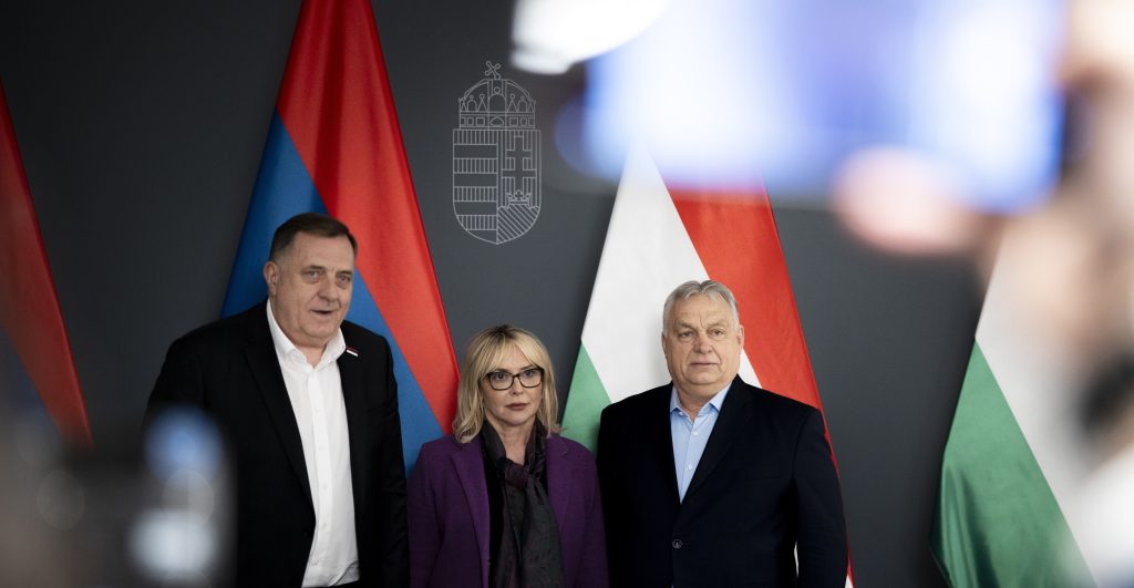 Szinte havonta jár Orbánhoz az elítélt boszniai elnök