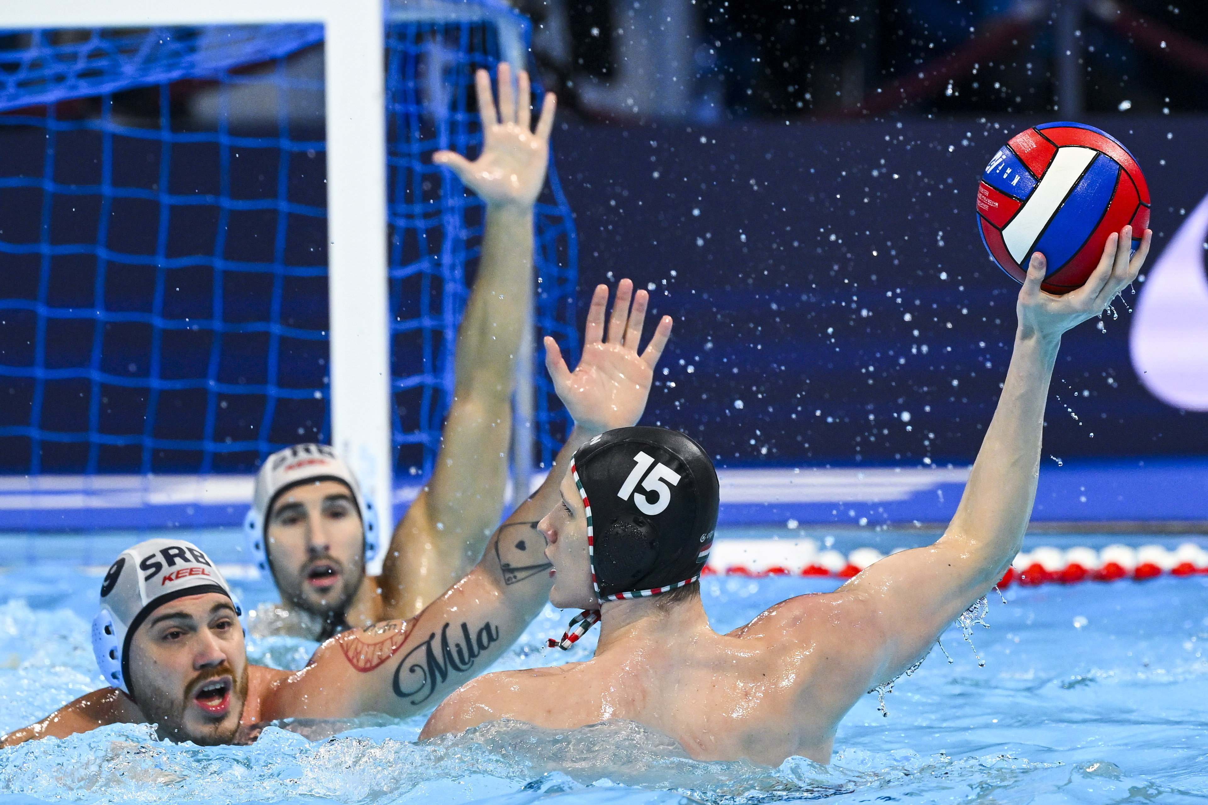 Varga Vince (j) és a szerb Nemanja Vico.