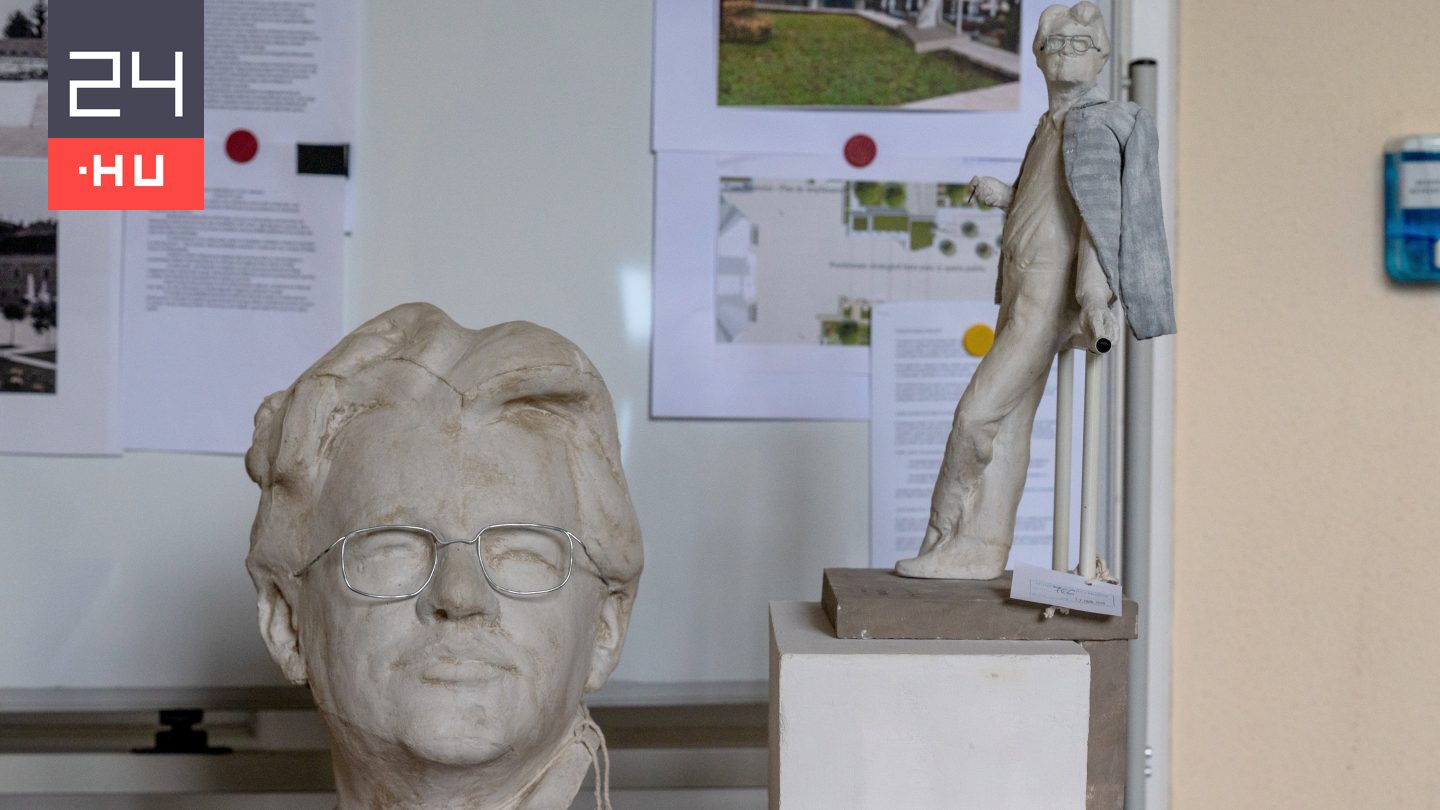 Ilyen lehet Sütő András szobra, ősszel már fel is állítanák Marosvásárhelyen