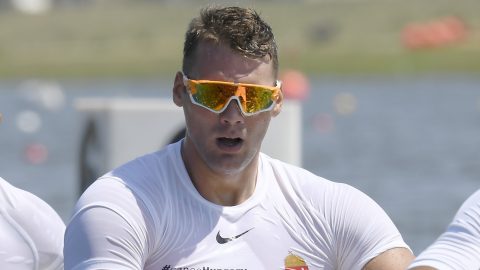 Dudás Miklós, a harmadik helyen végzett a férfi kajak négyes tagja a célban az 500 méteres döntőben a portugáliai Montemor-o-Velhóban zajló kajak-kenu világbajnokságon 2018. augusztus 26-án.