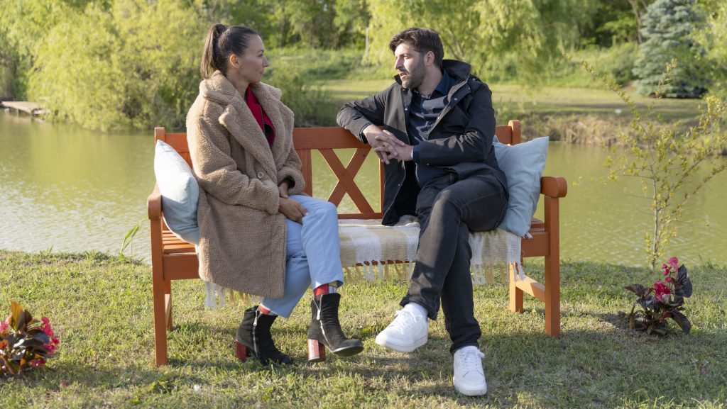 „Nála már párhuzamosan futott egy másik férfi” – különváltak a Házasodna a gazda szereplői