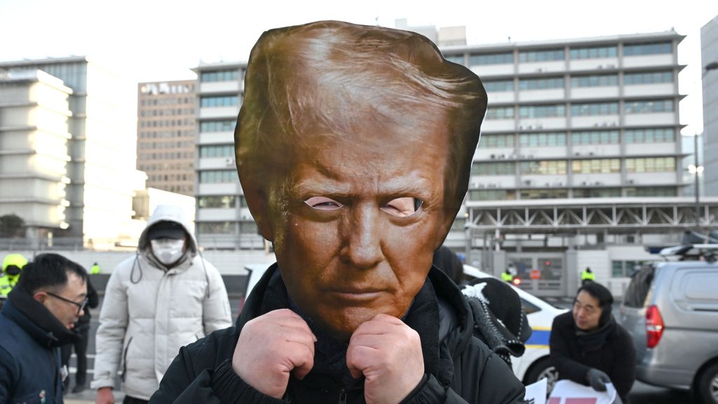 Ismét vámokat emel Donald Trump