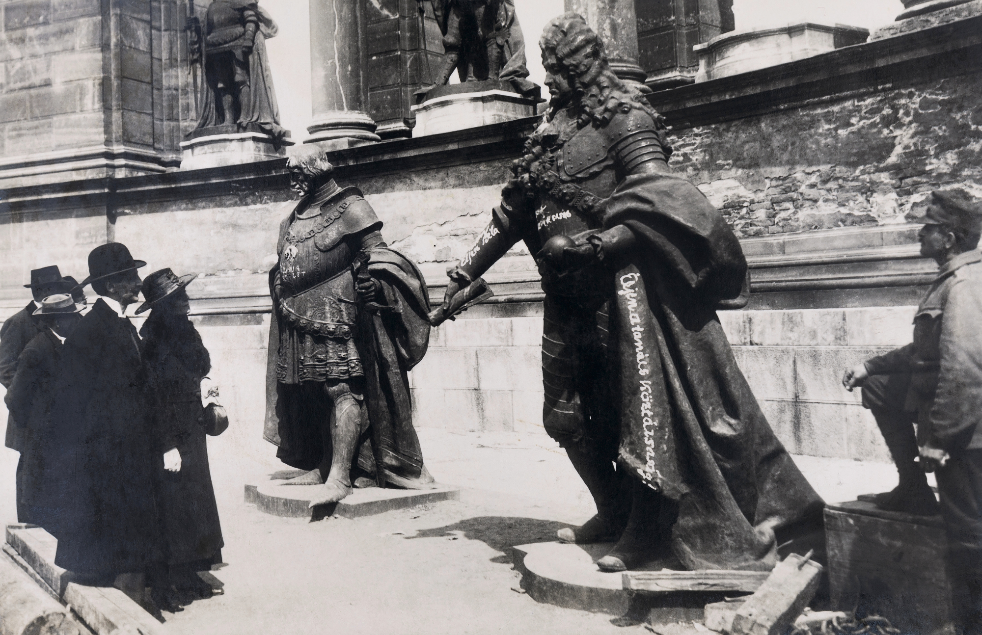 2025 fortepanos kedvencei – és 30 izgalmas darab a 9 ezer friss fényképből 5