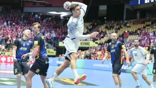 A portugál Francisco Costa a svédek elleni Európa-bajnoki mérkőzésen.