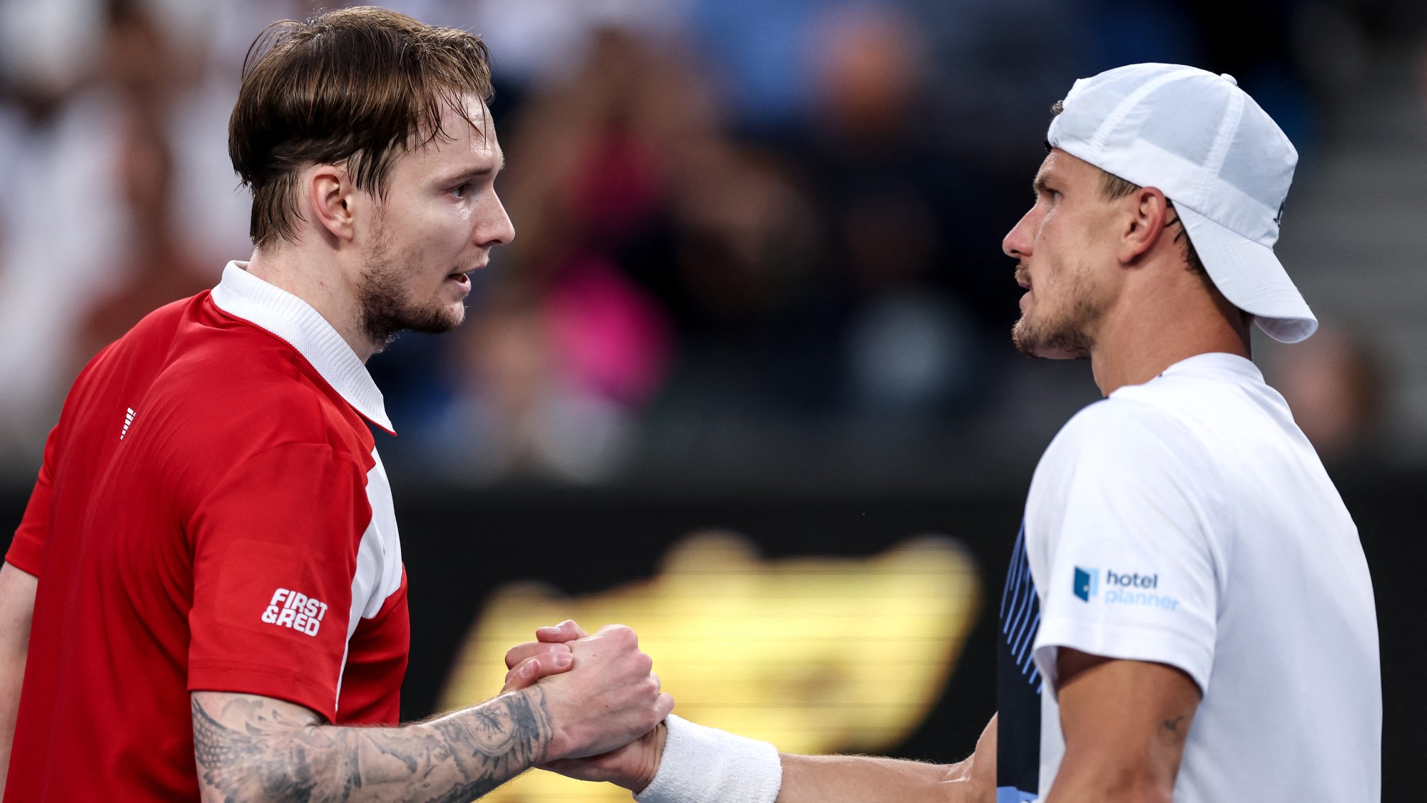 Alekszandr Bublik (balra) és Fucsovics Márton az Australian Openen.