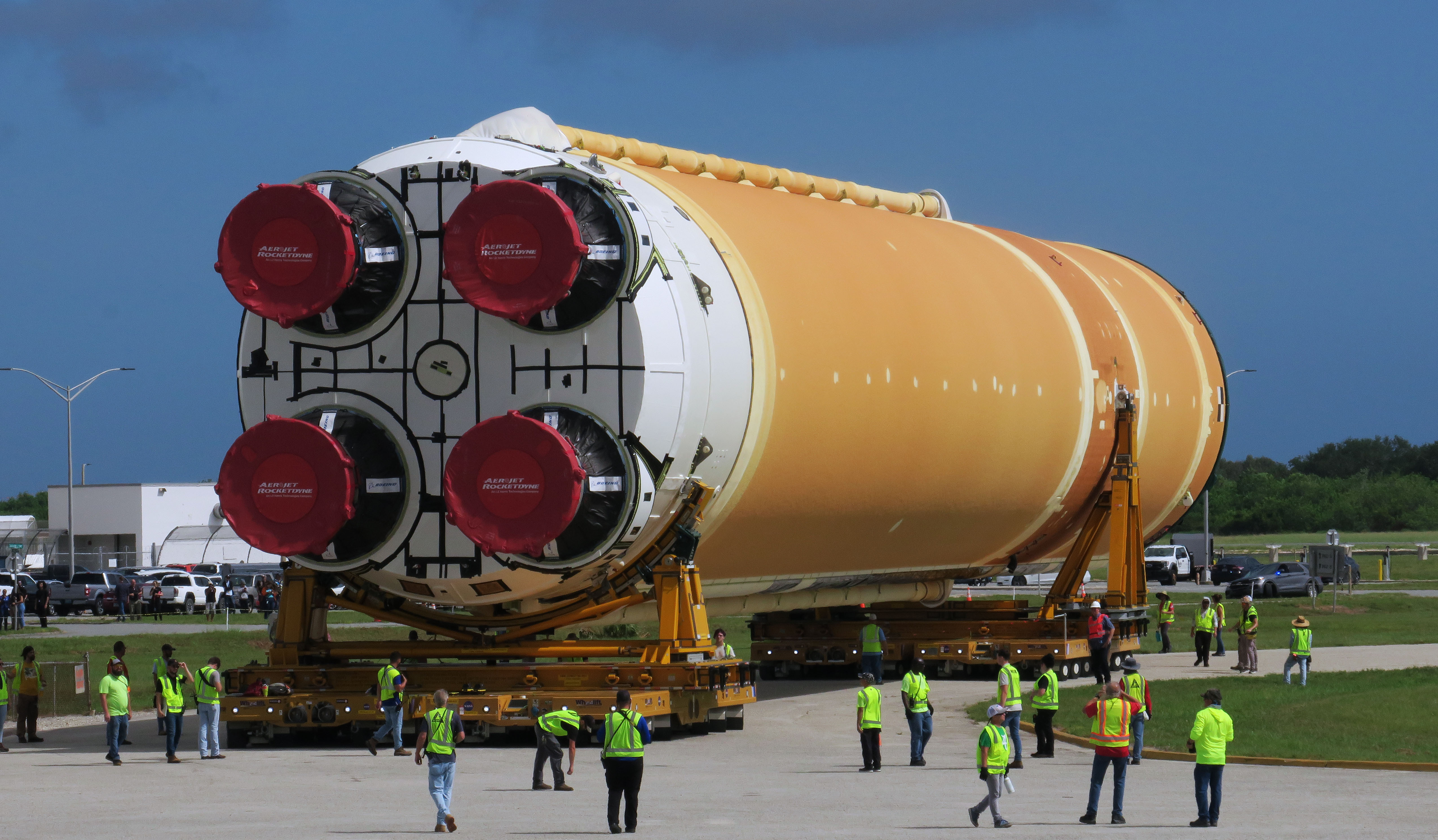 nasa, sls, rakéta, kilövőállomás, hold, artemis-2