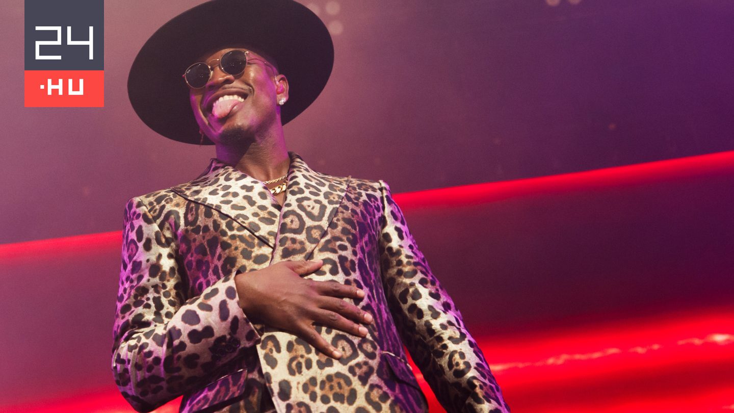 Ne-Yo elmondta, hogyan működik a poliamor kapcsolatuk három barátnőjével