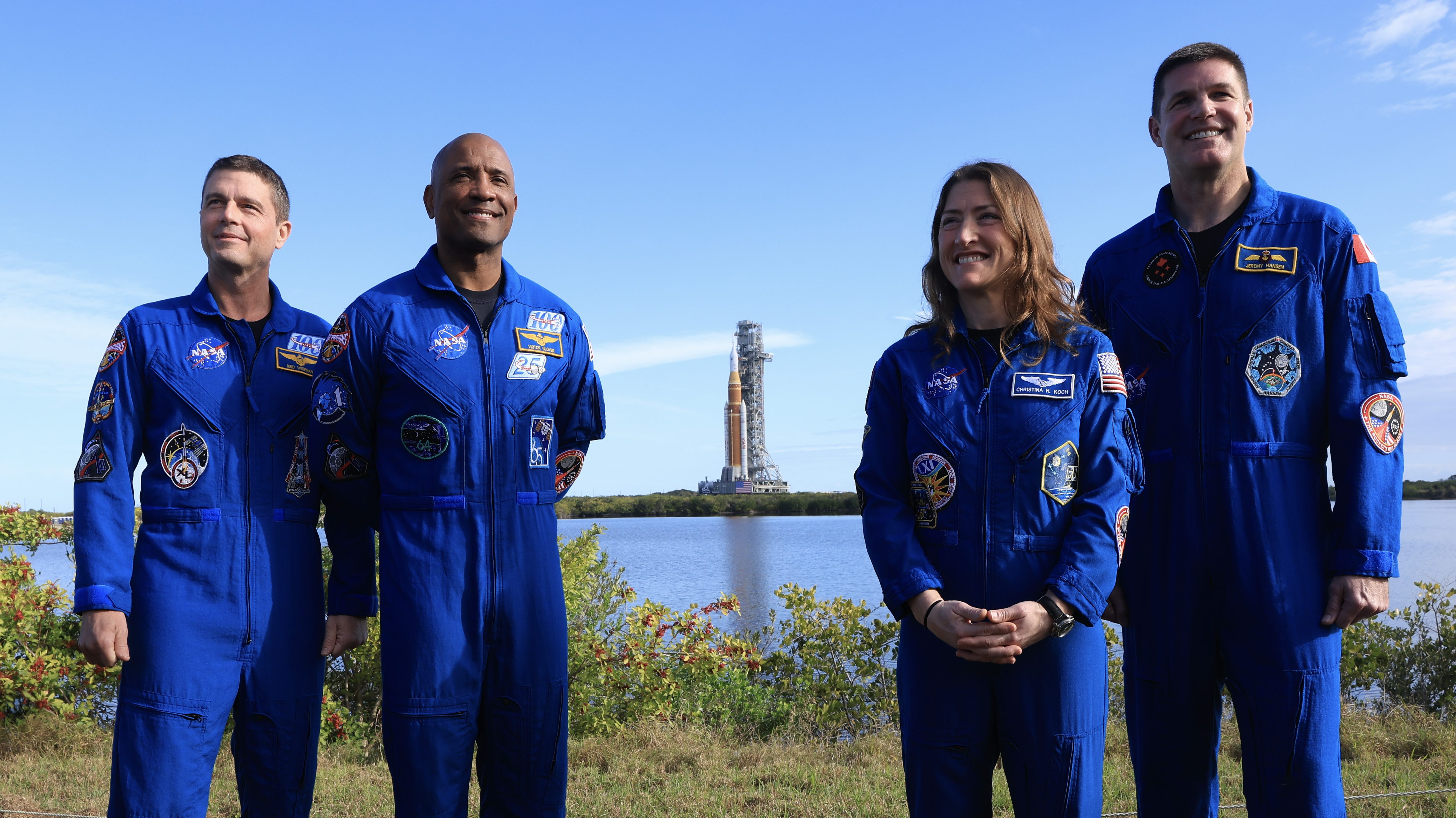 nasa, artemis-2, űrhajósok, emléktárgyak, wright fivérek