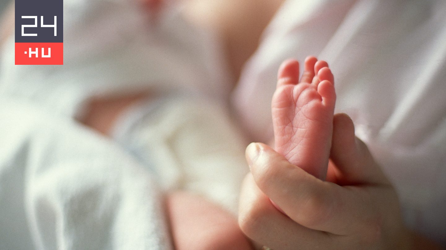 Pontban éjfélkor született az új év első magyar babája