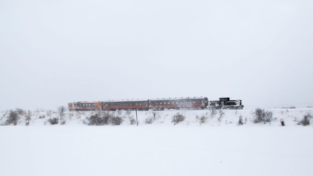 A világ leghavasabb országában a házak fölé magasodnak a hótorlaszok