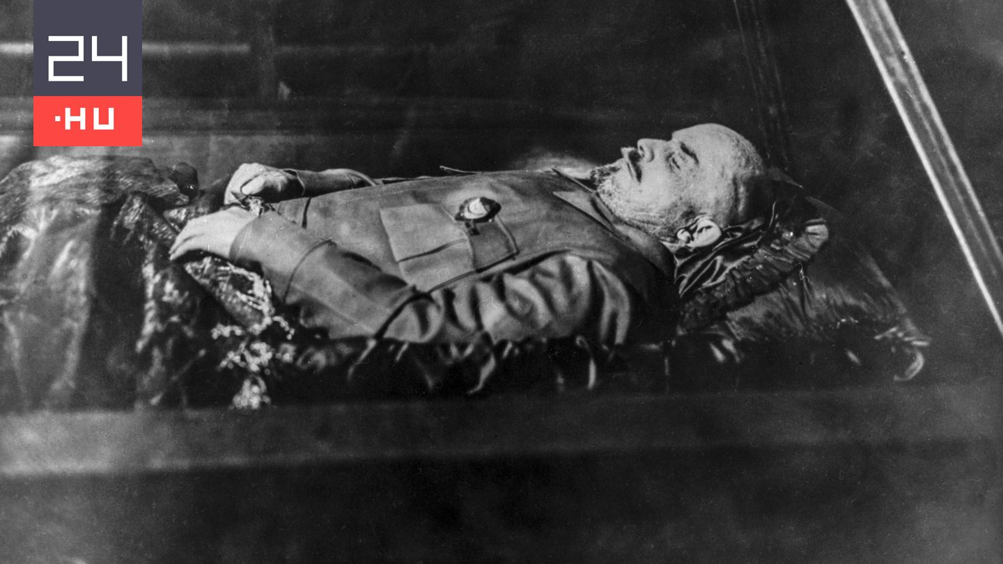 Némán és lebénulva halt meg Lenin