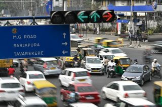 Forgalmas kereszteződés Indiában.