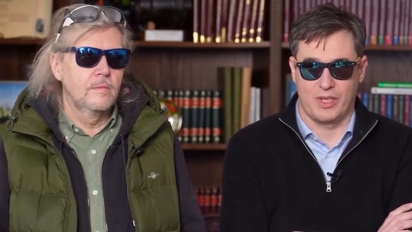 Karácsony Gergely és Gerendai Károly napszemüvegben jelentette be, hogy idén féláron lesz a Sziget a diákoknak