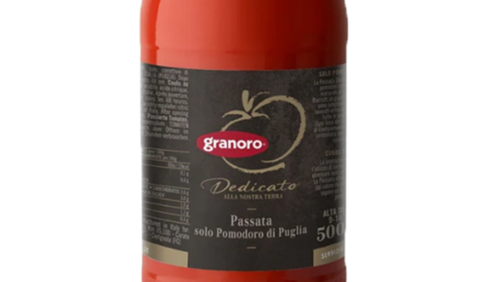 Üveg jelenléte miatt paradicsomszószt hívtak vissza