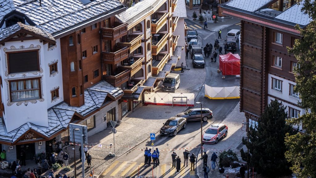 Csillagszórók okozhatták a svájci tűzvészt