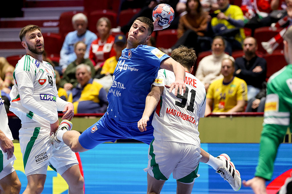 Horvátország – Magyarország mérkőzés a kézilabda Európa-bajnokság középdöntőjében. A horvátok 27-25-re nyertek és elődöntőbe jutottak, a magyar csapat a 10. helyen végzett.