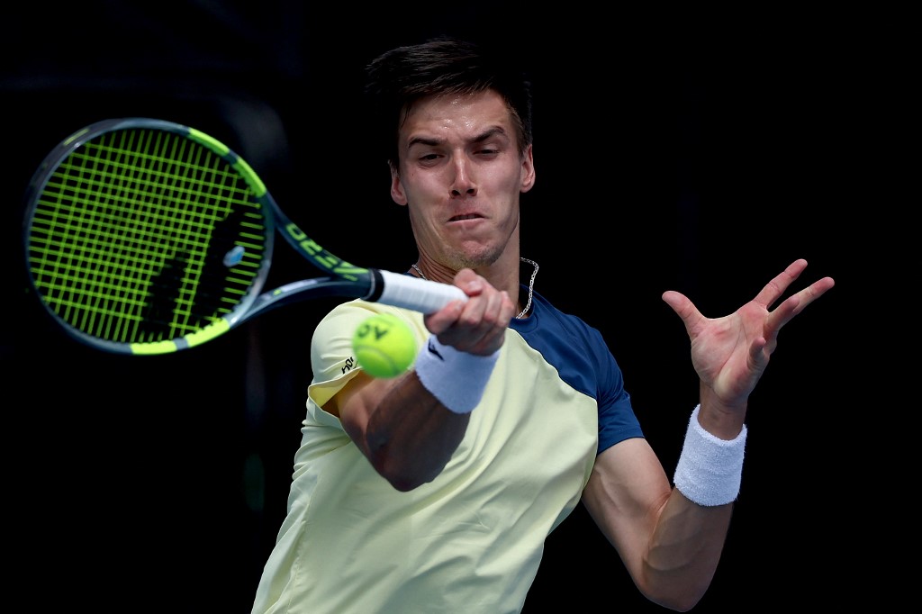 Marozsán Fábián a a lengyel Kamil Majchrzak elleni mérkőzésén az Australian Openen.